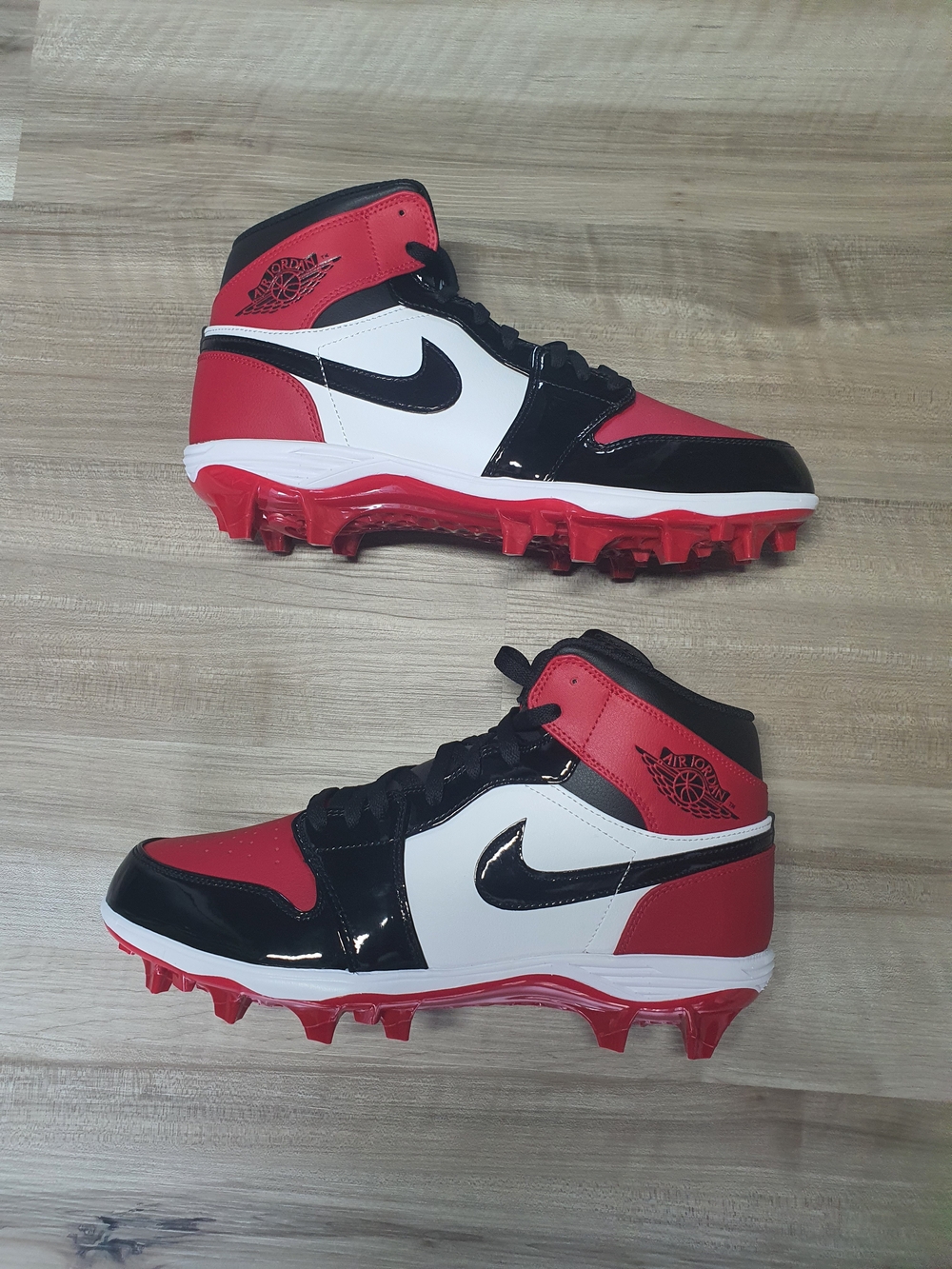 Jordan 1 Mid TD Bred Toe Football Cleat Black FJ6805-601 Men Size 11.5 New